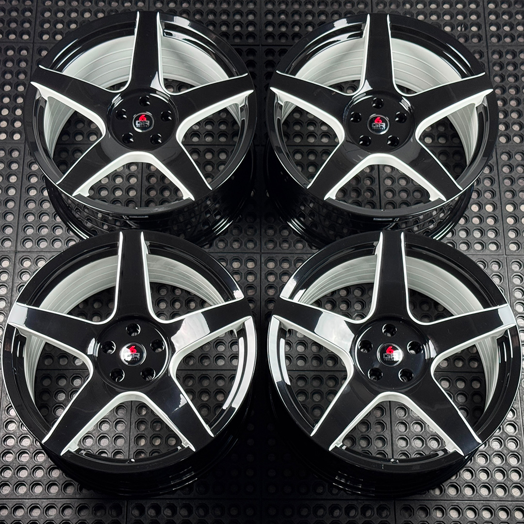 20 inch spun forged five in gloss black with white windows for s197, s550 and s650 ford mustangs