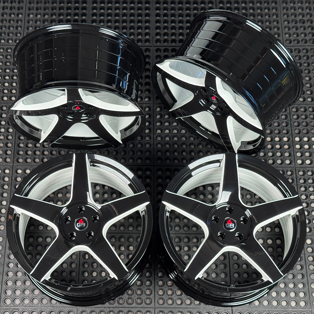20 inch spun forged five in gloss black with white windows for s197, s550 and s650 ford mustangs