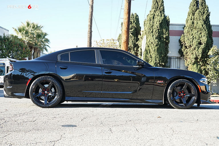 Dodge Charger Scat Pack gets a new look with the Project 6GR 5-FIVE wheels  in Gloss Black - Project 6GR