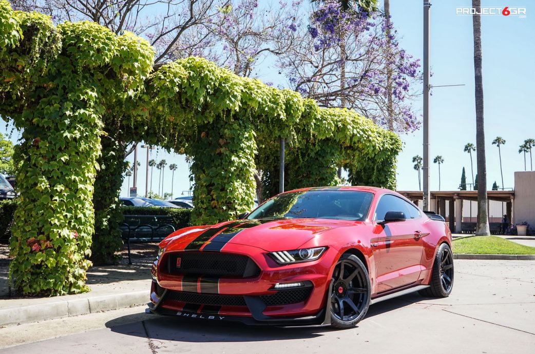Stunning Ruby Red Shelby GT350 completed with the Project 6GR 7-SEVEN Gloss Black finish