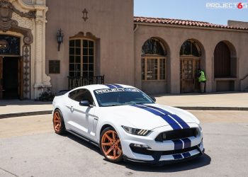 Stunning Oxford White Shelby GT350 completed with the Project 6GR 7-SEVEN Candy Copper finish