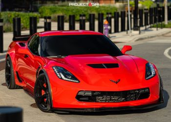 Torch Red C7 Corvette Z06 gets a winning wheel combination with Gloss Black Project 6GR 10-TEN