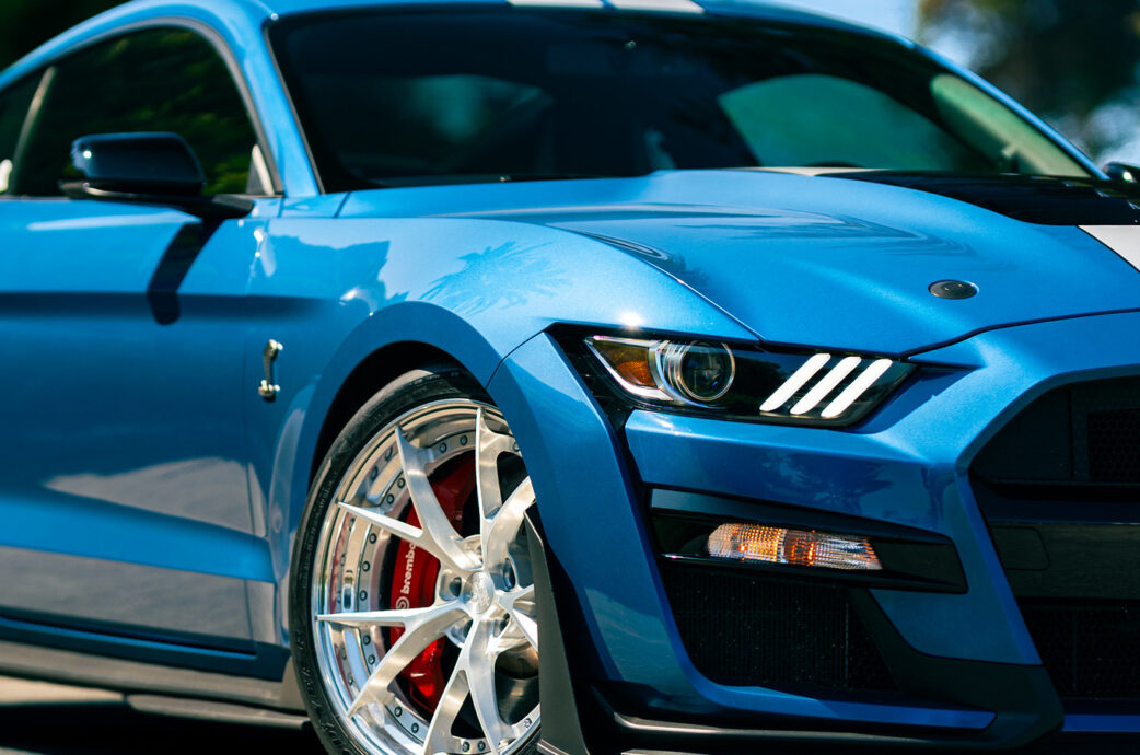 Shelby GT500 on the all new Project 6GR-10R 2-piece forged