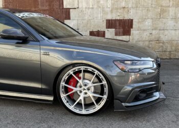 Audi S6 V8 Twin Turbo on Project 6GR-10L Monoblock forged wheels