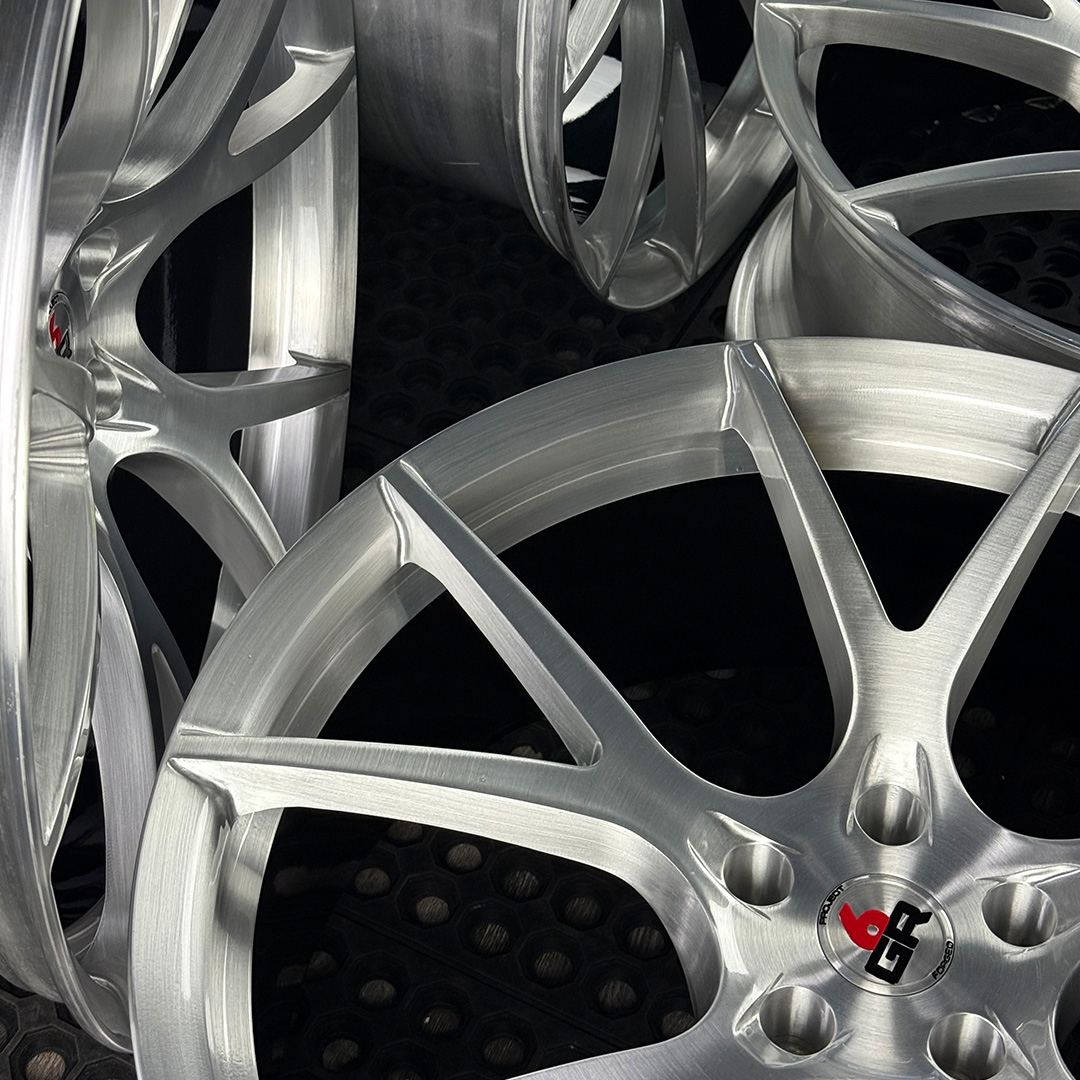 22 inch spun forged ten in brushed aluminum with gloss black barrels for g11 and g70 bmw 7 series