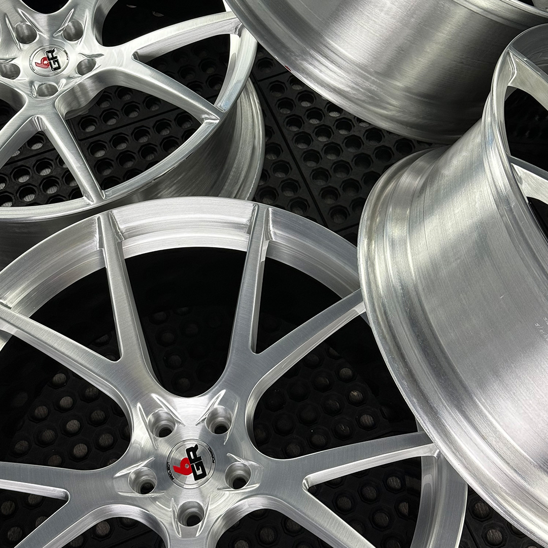 22 inch spun forged ten in brushed aluminum with gloss black barrels for g11 and g70 bmw 7 series