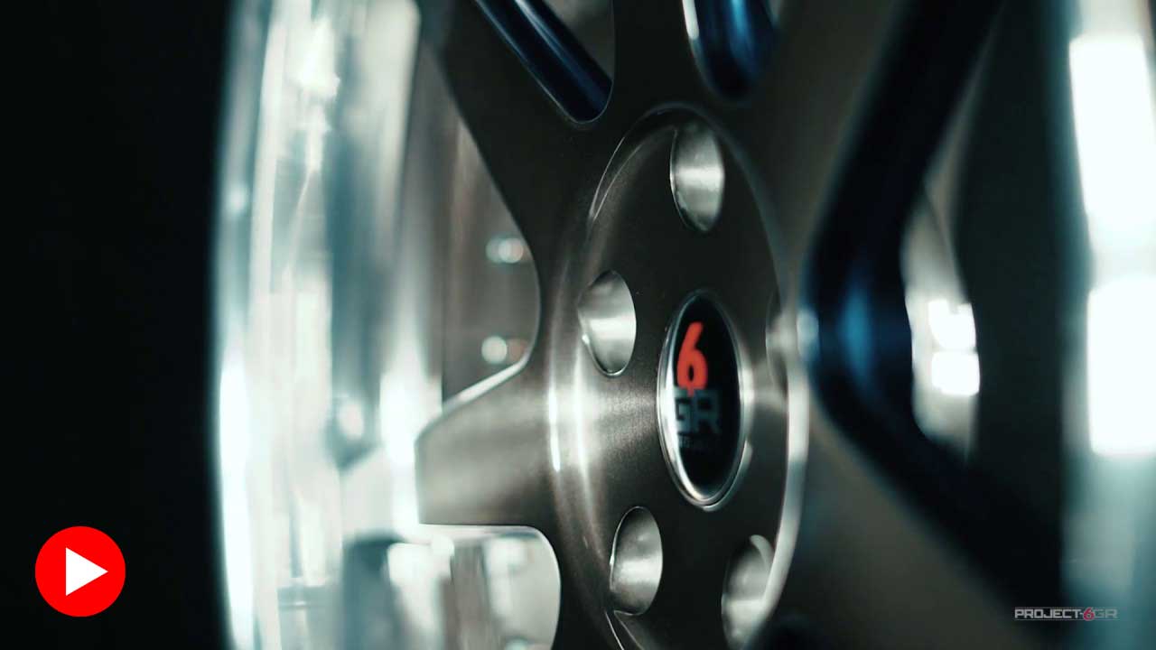 3-piece forged design brushed titanium finish