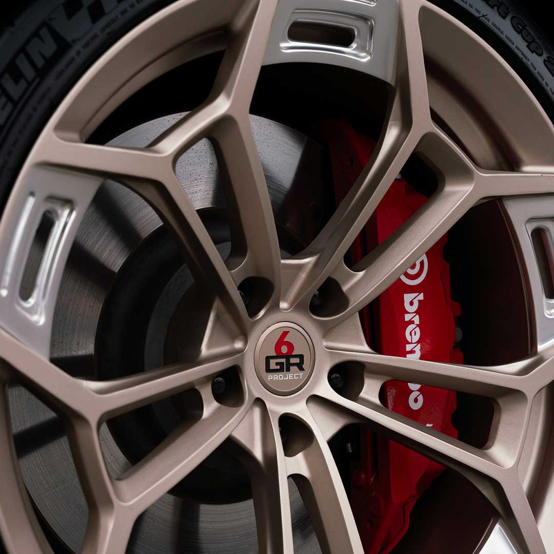 detail shot of satin bronze project 6gr ten d