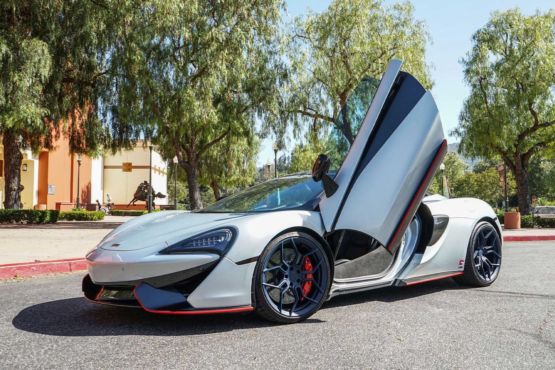 mclaren 570s with bespoke forged project 6gr wheels in satin magnesium blue