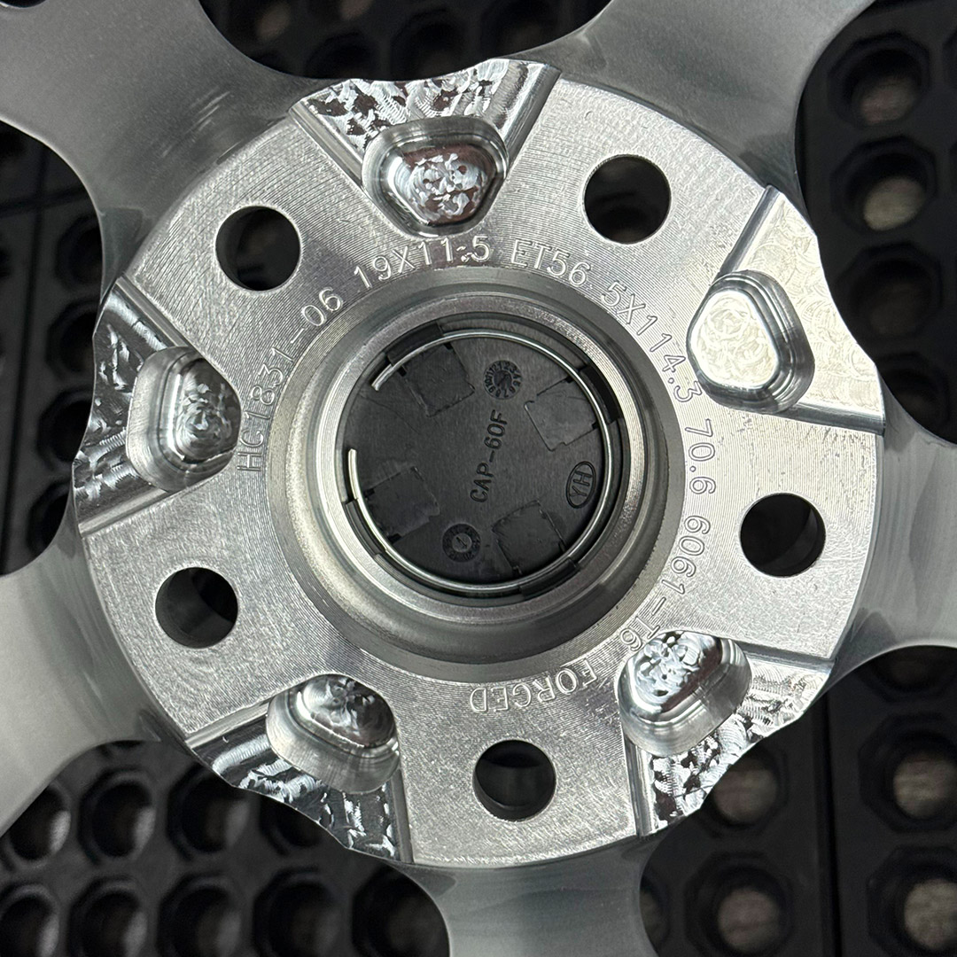 project 6gr inventory special 19 inch ten brushed aluminum
