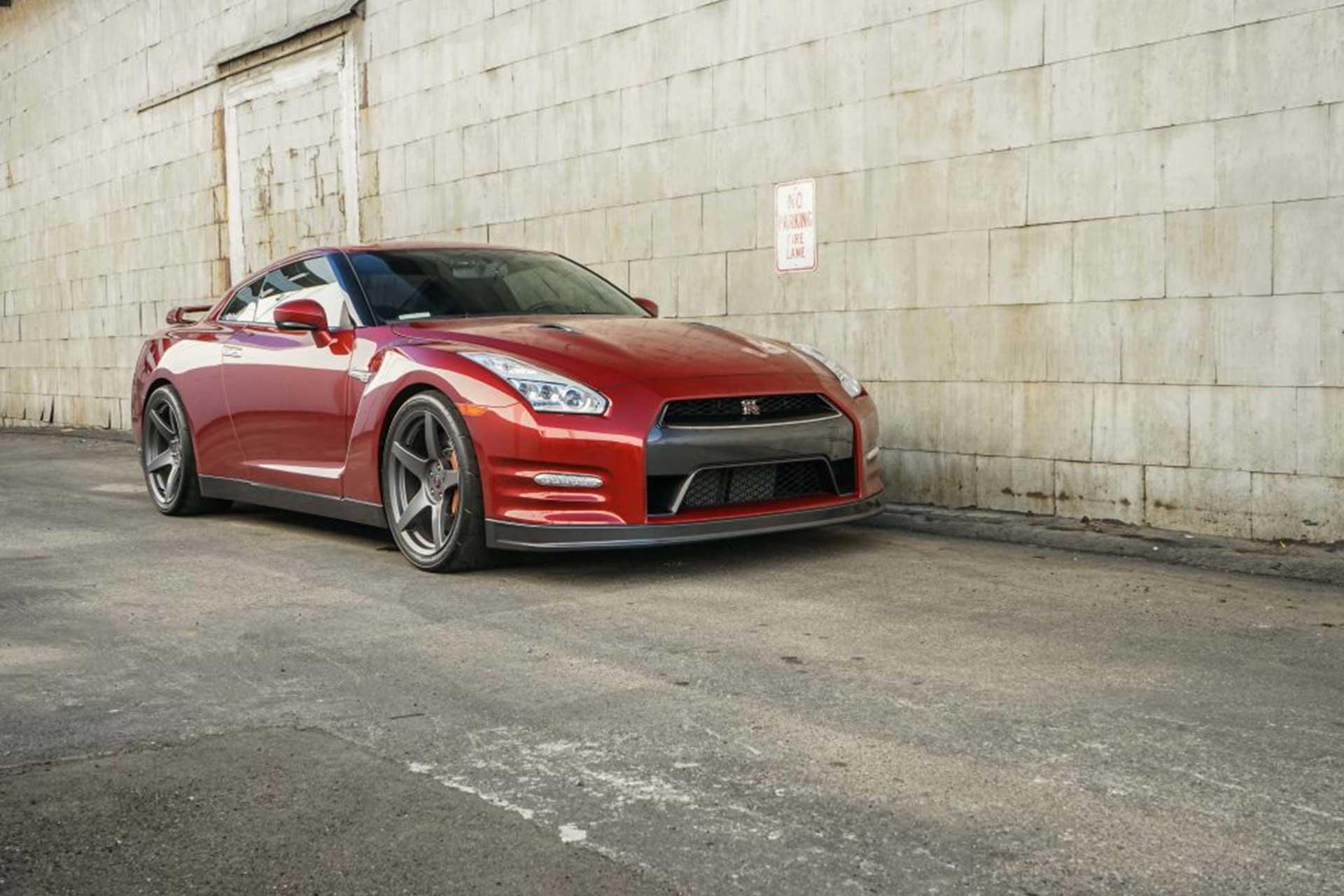 red r35 nissan gtr with satin graphite project 6gr five wheels